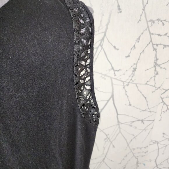 Roz & Ali Black Stretch Knit Jewel Necklace V-Neck Dress - Picture 7 of 9